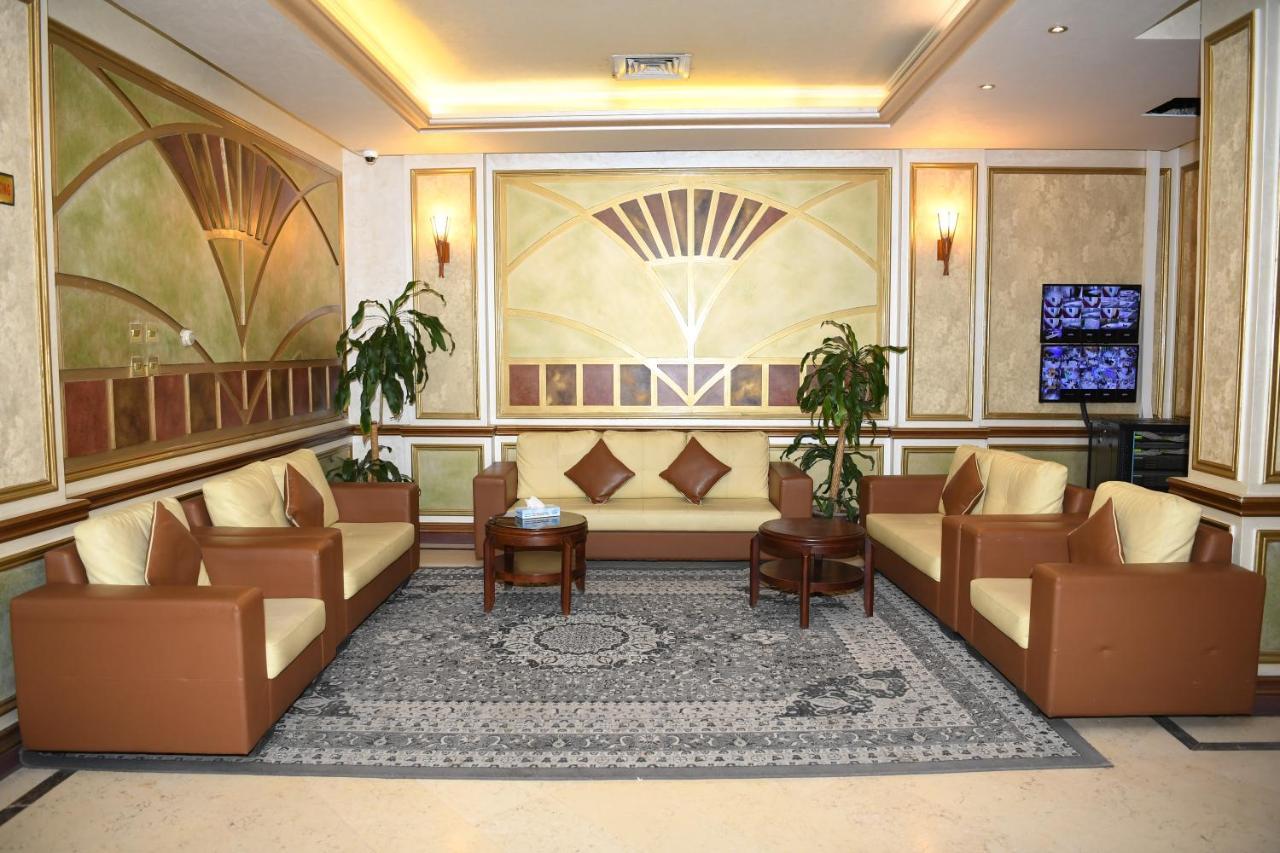 Continental Suite Farwaniya Kuwait City Eksteriør bilde