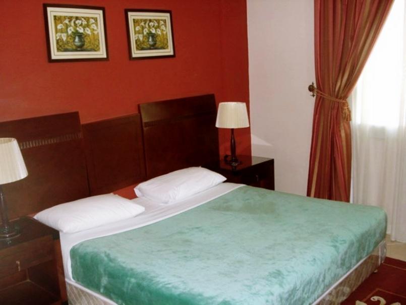 Continental Suite Farwaniya Kuwait City Eksteriør bilde